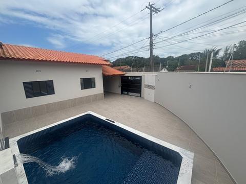 Casa à venda em Itanhaém, bopinaga, com 2 quartos, com 65 m²